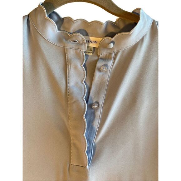 Calvin Klein women’s scallops color button front blouse size XS - Picture 6 of 7